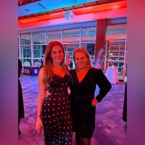 Meet your Poshers, Lisa and A.